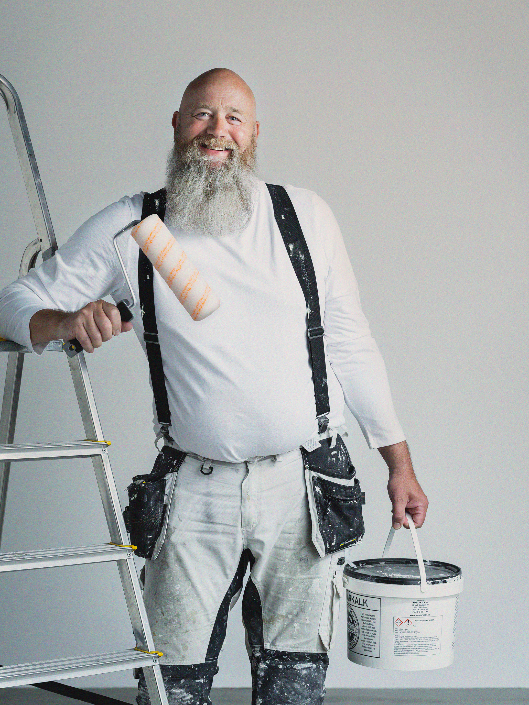 painter-moremex-dark.png